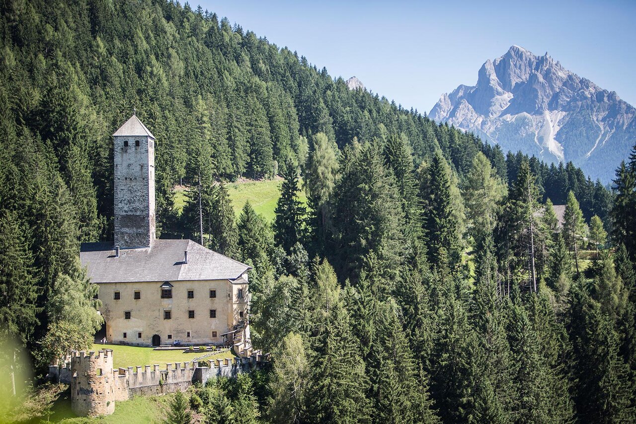 Schloss Welsperg im Pustertal